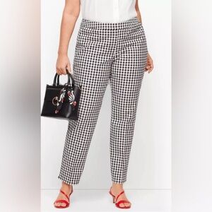 Talbots Hampshire, petite size 12 Women's Black and White Checkered Pants